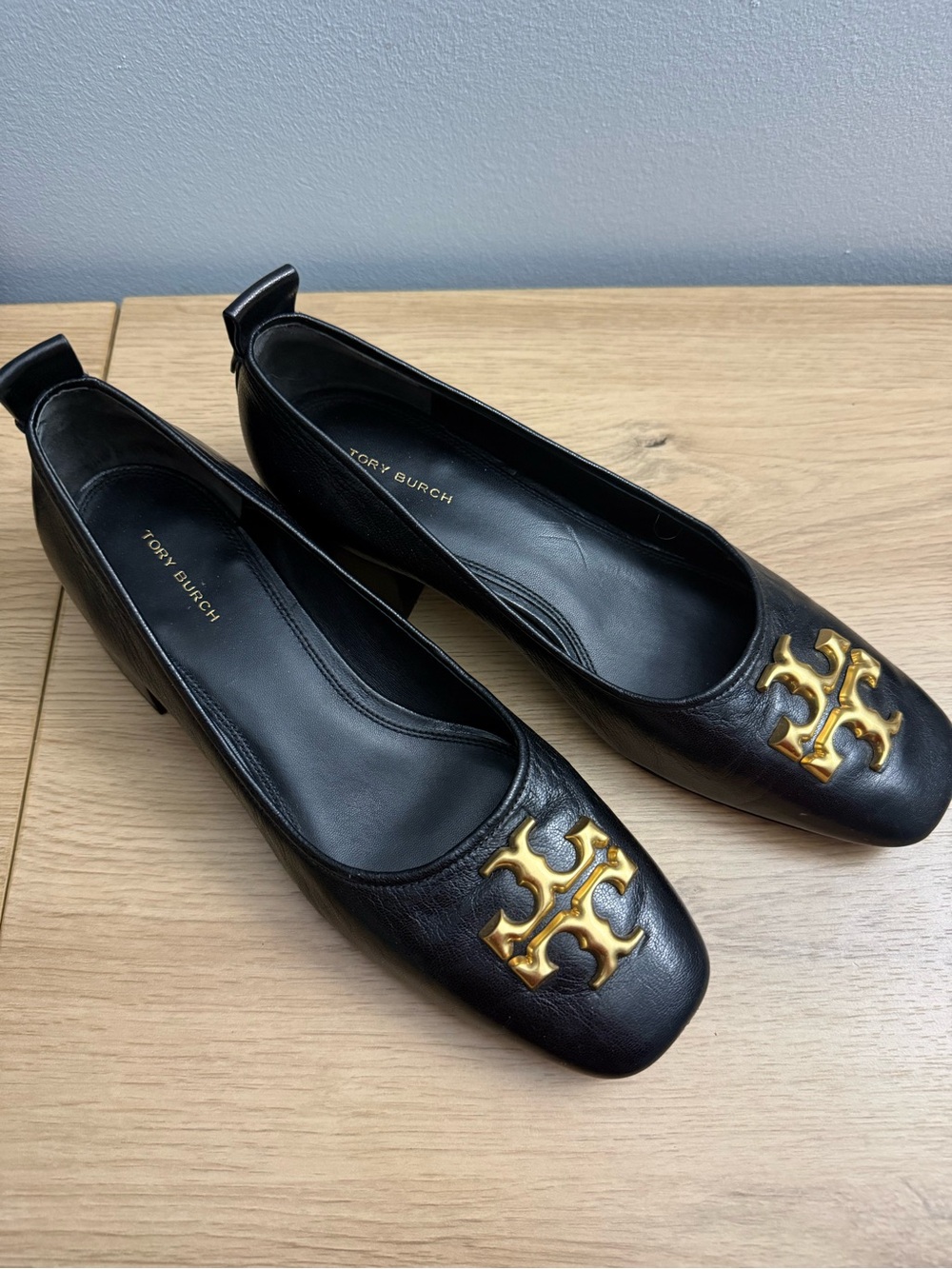 Tory Burch Black Leather Eleanor Block heels 9.5
